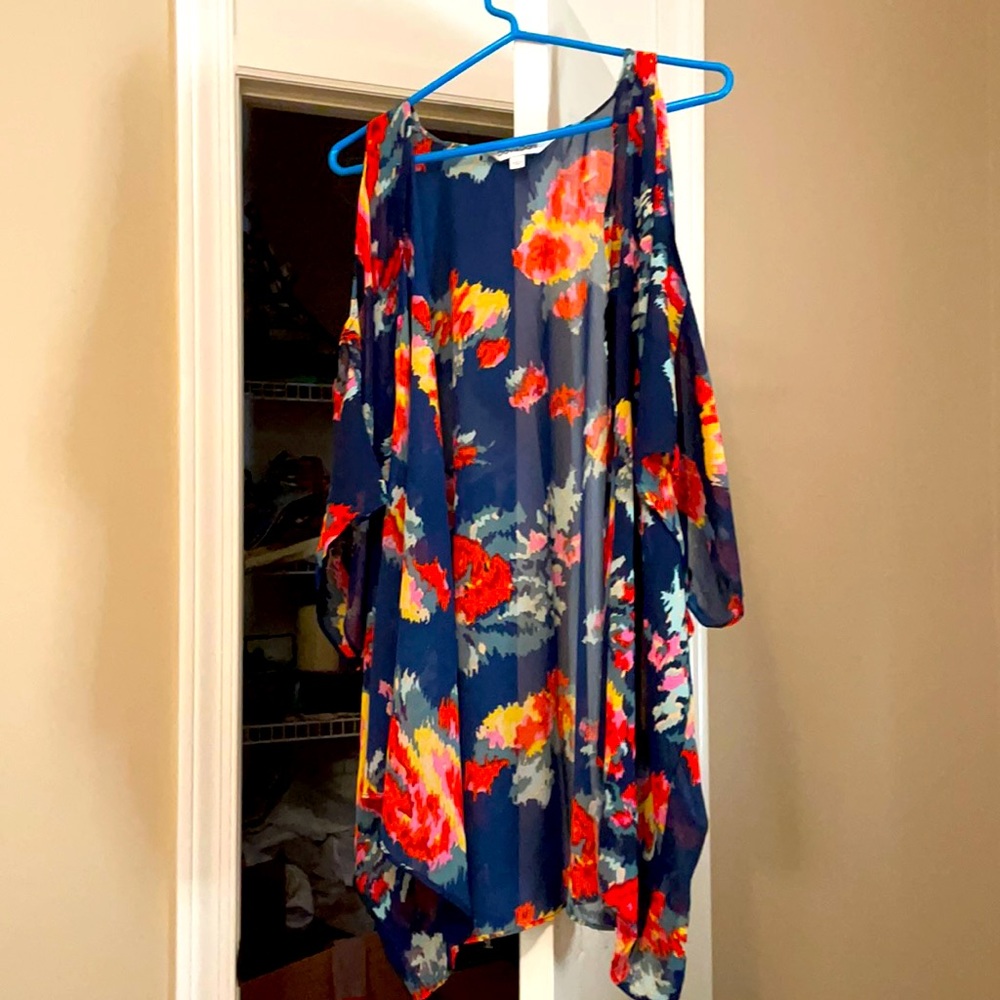 Kimono -cold shoulder